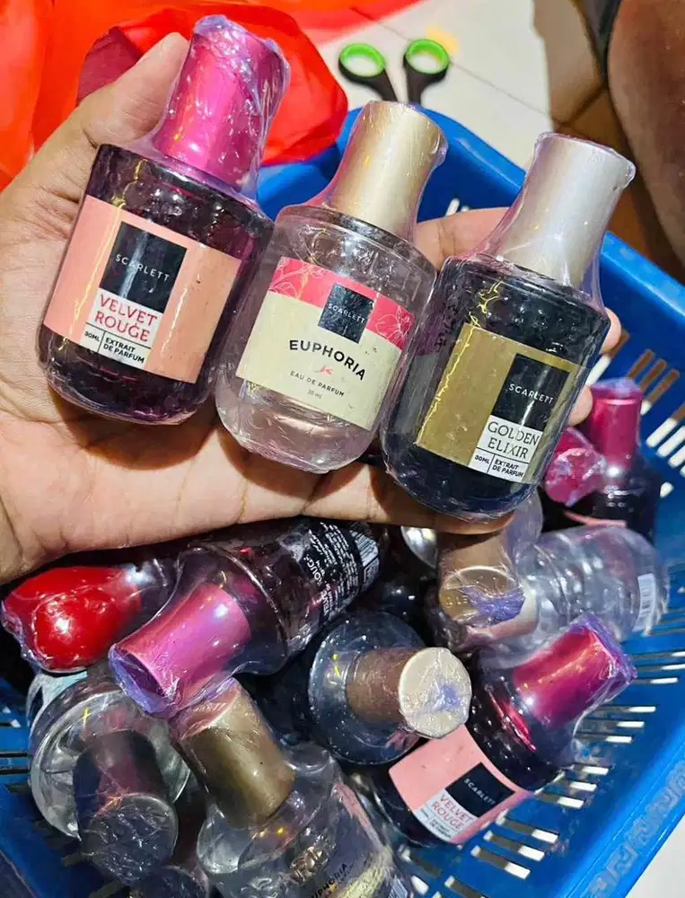 PARFUME SCARLETT