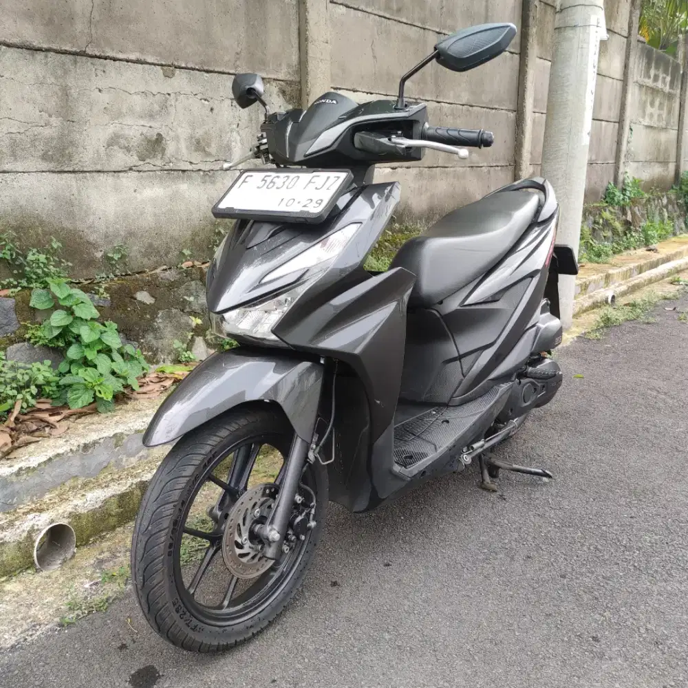 Beat NEW Deluxe Gen 2 tahun 2024 dijual surat lengkap Ciomas Bogor