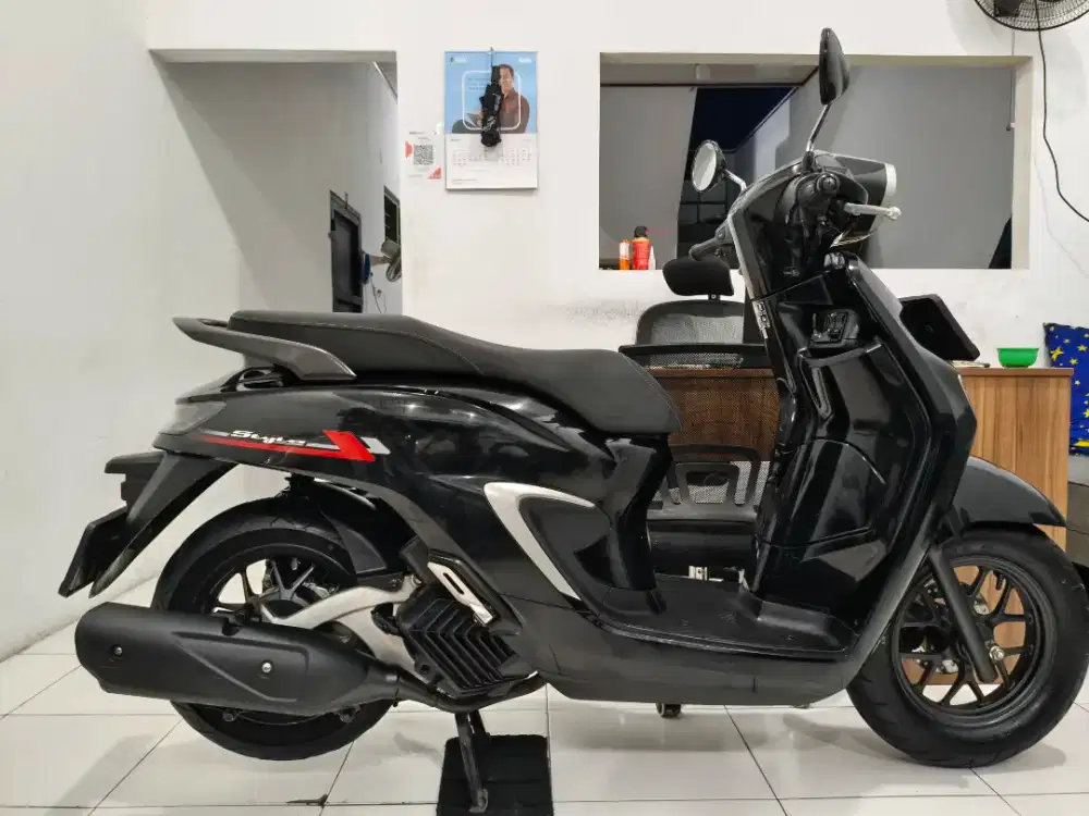 Honda stylo 160 thn 2024 B jakarta