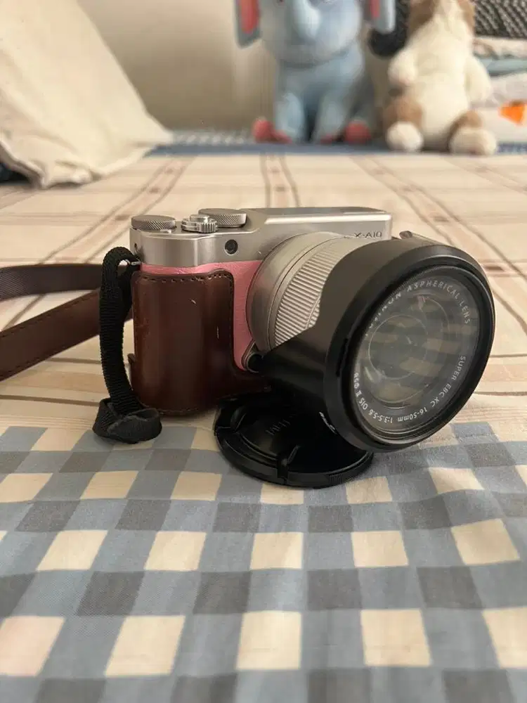 KAMERA MIRRORLESS FUJIFILM X-A10