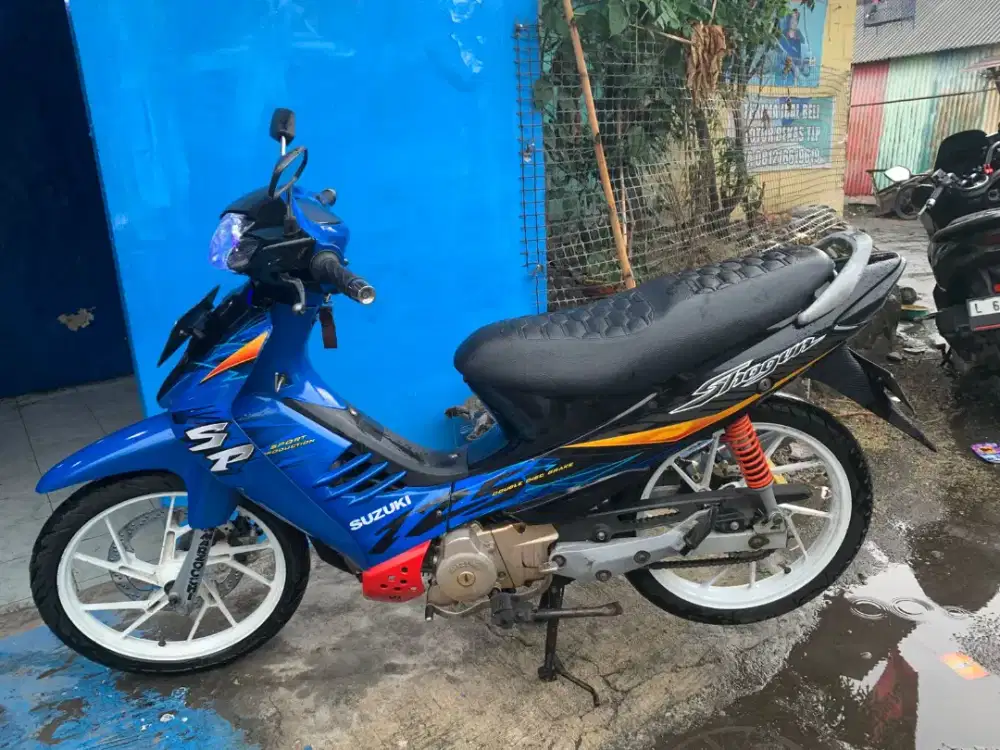 Suzuki Shogun sr 2005 barang langka lengkap hidup