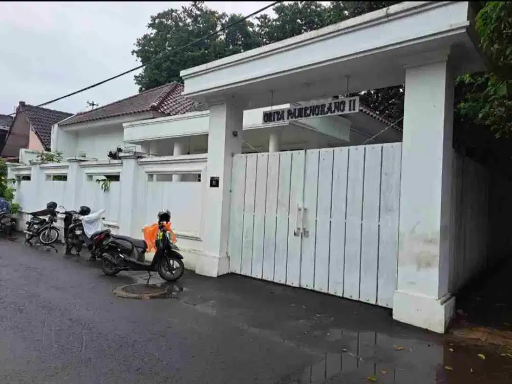 RUMAH DALAM KRATON