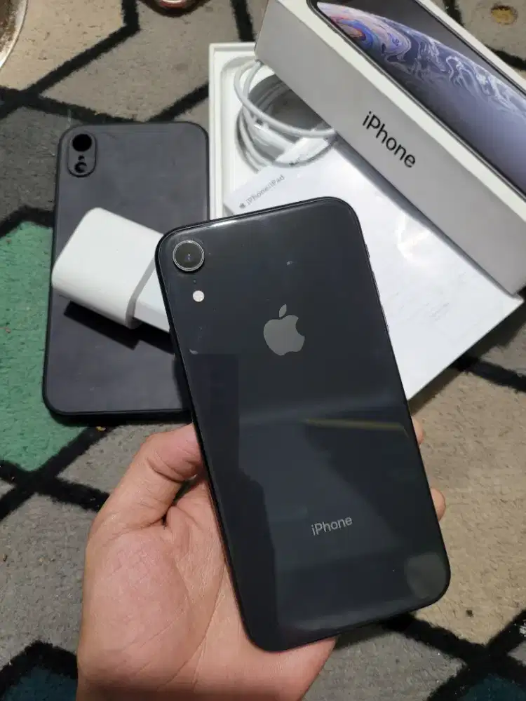 Iphone XR 64 GB Resmi Ibox Fullset