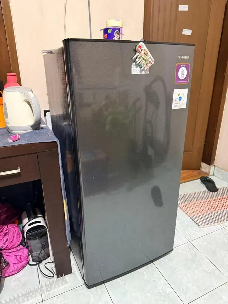 Dijual Kulkas Sharp