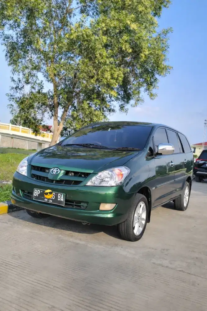 Toyota Kijang Innova V tertinggi 2006
