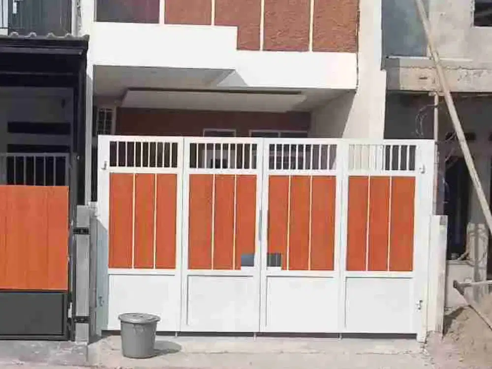 RUMAH CIPAYUNG JAKARTA TIMUR