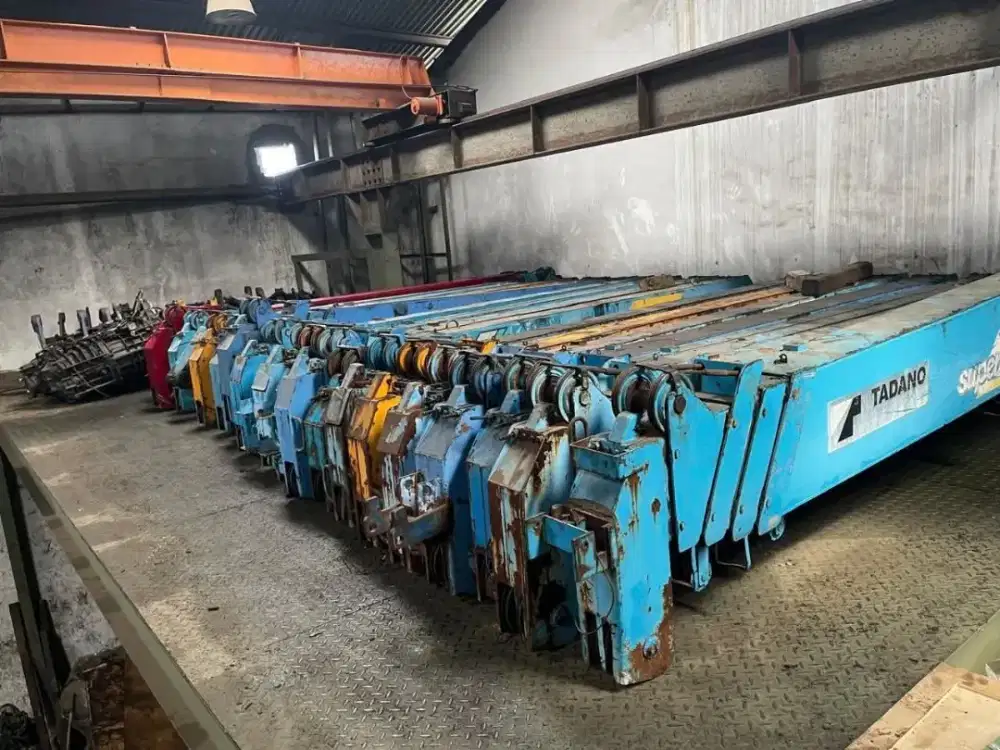 Ready stock crane import ex jepang siap rakit ke truck