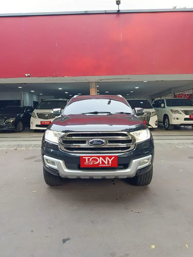 Ford Everest 2.2L AT Titanium Sunroof 2015 Hitam