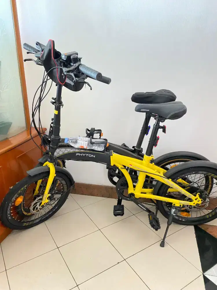 Sepeda lipat odessy phyton 10inc