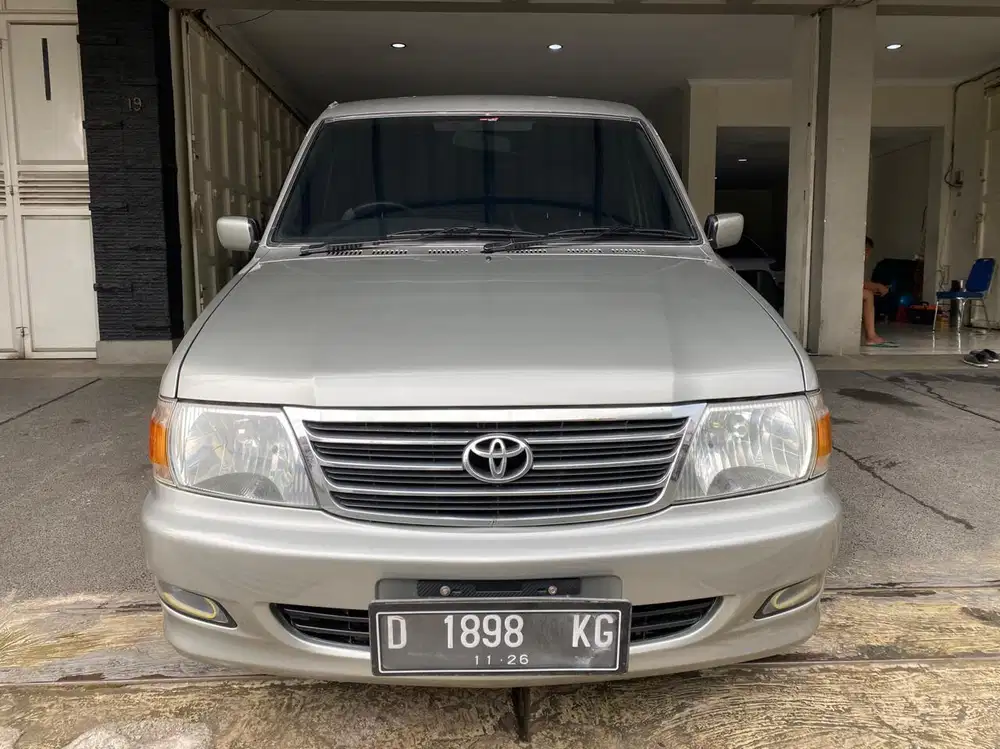 Kijang LX 1.8 MT Facelift 2004 Silver Kapsul Terakhir Karburator Mulus