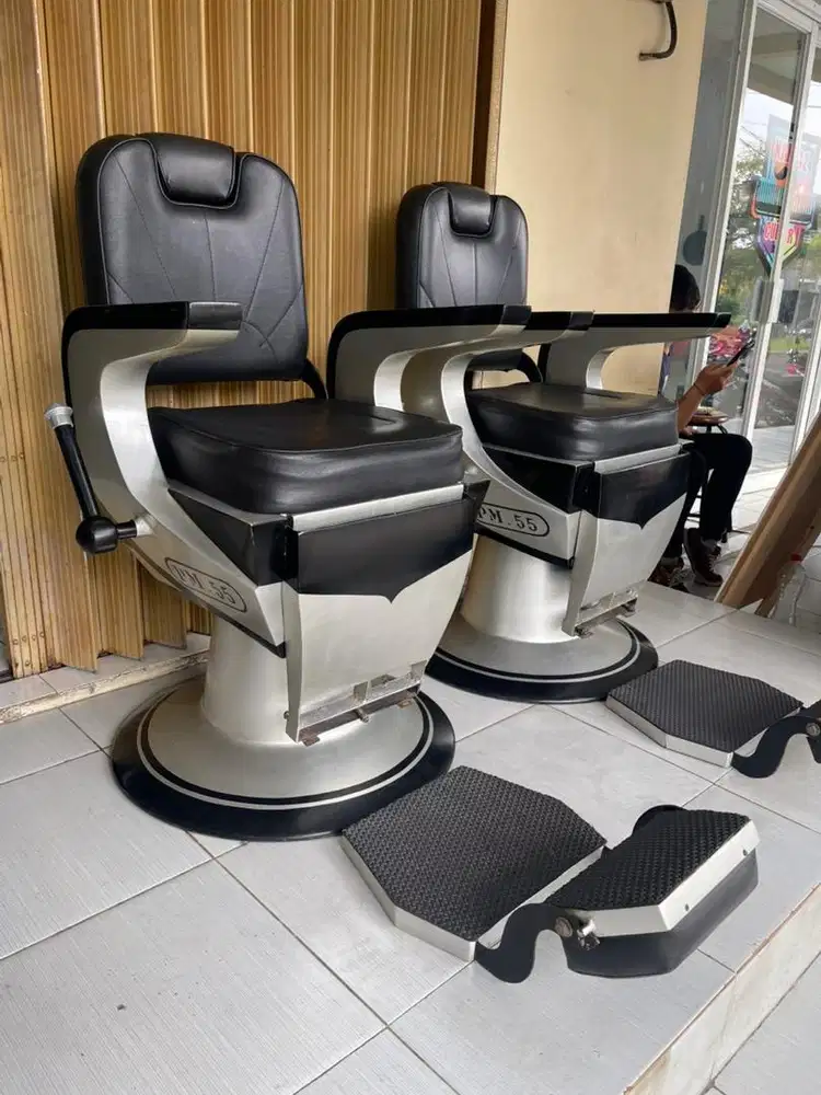 Kursi barbershop hidrolik & pintermend bekas second pm 55
