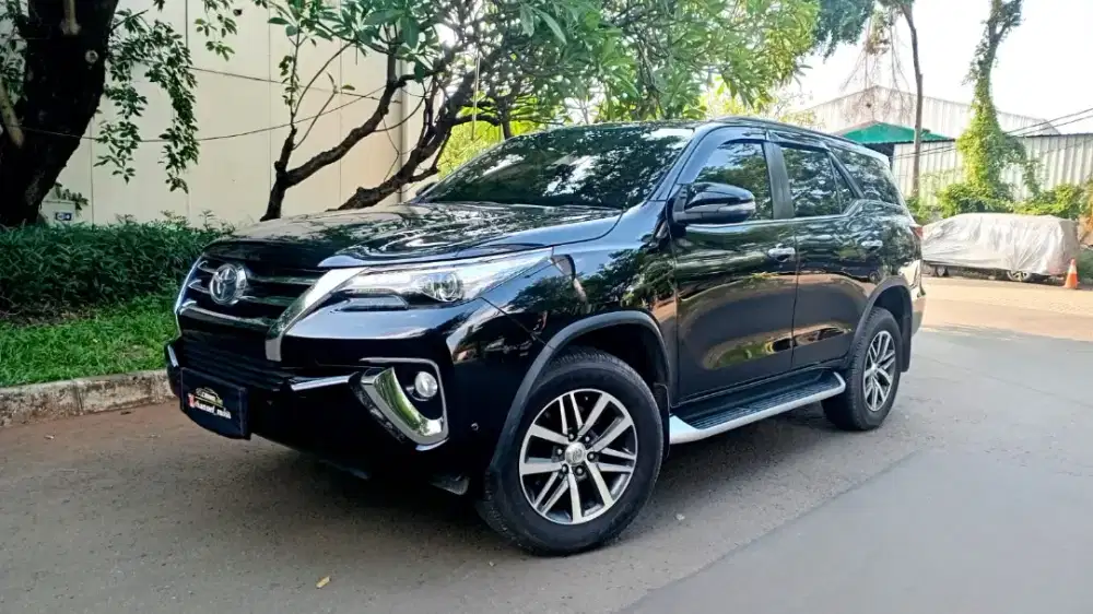 TOYOTA FORTUNER VRZ 2016 BLACK ANTIK