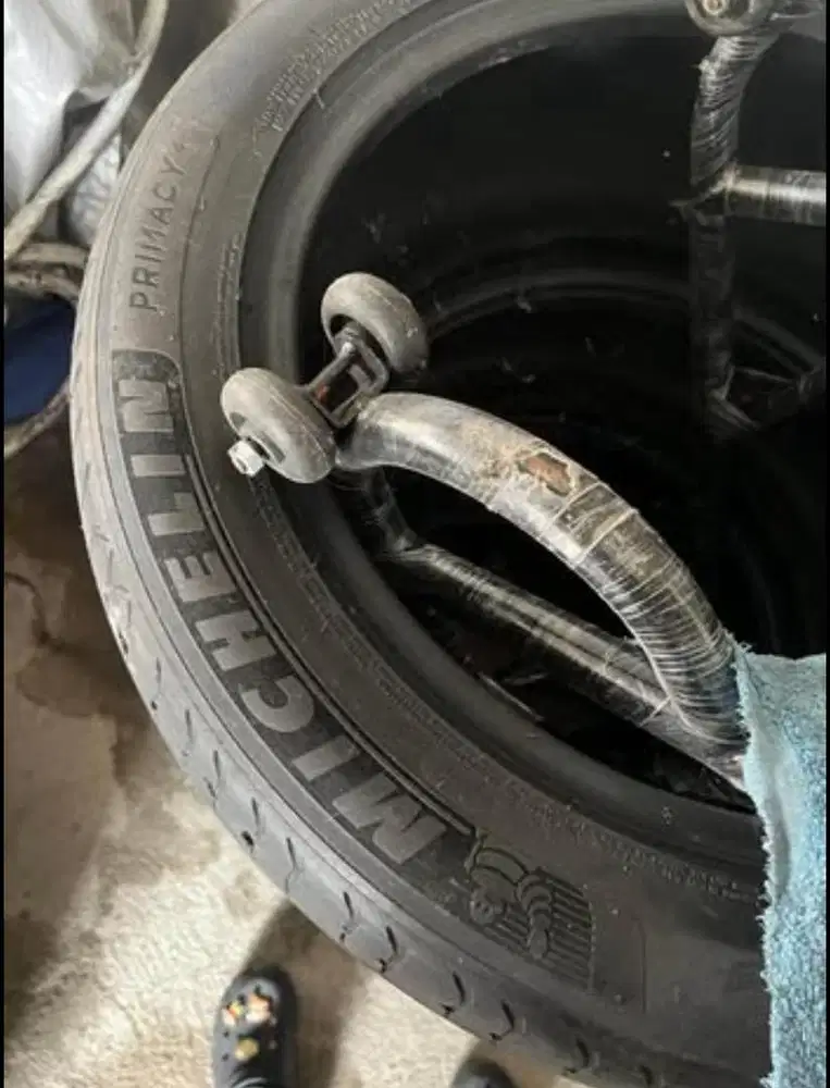 Jual Ban Alphard, Vellfire,Innova,BMW,Mercy