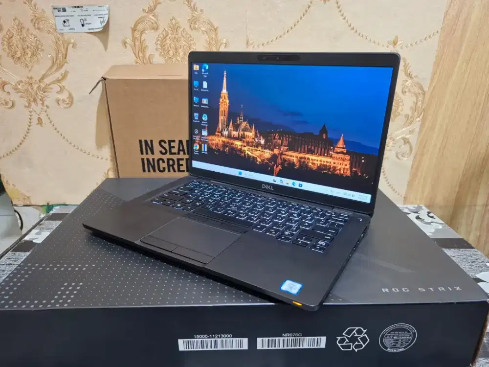 Laptop Dell Latitude 5400 - Intel Core i7-8665U -16GB -SSD 256GB -