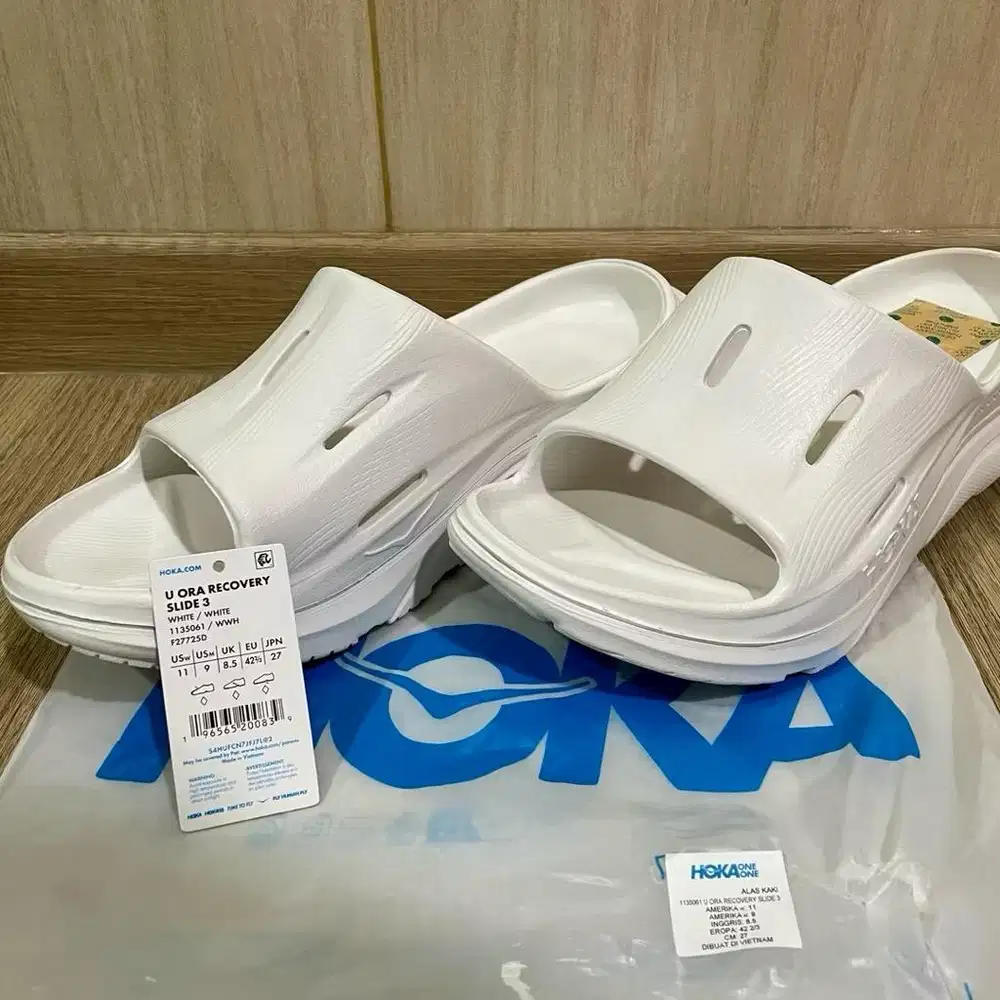 Preloved Hoka Ora Recovery Slide 3 White size US 9 Men