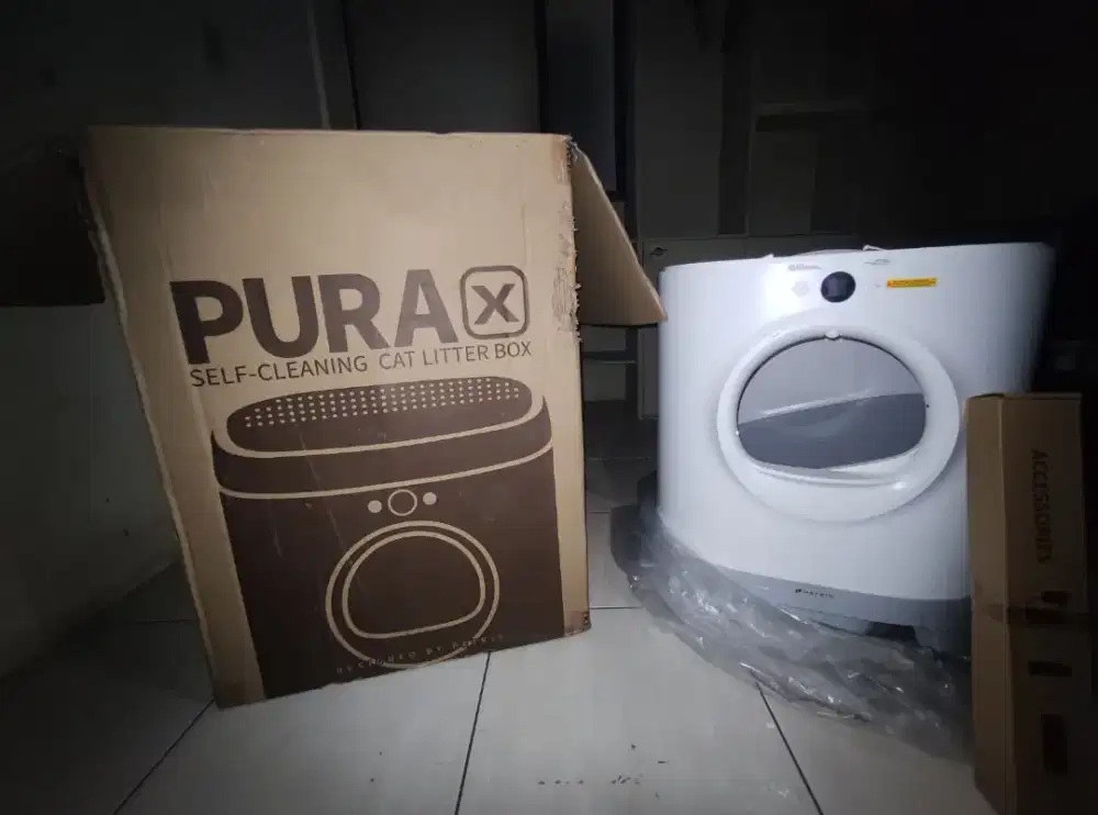 Petkit pura x self-cleaning cat litter box
