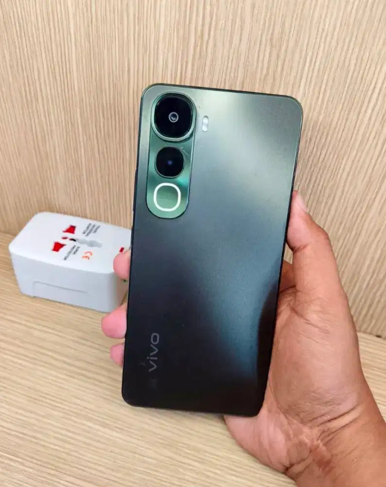 VIVO Y400 NFC 8+8/128