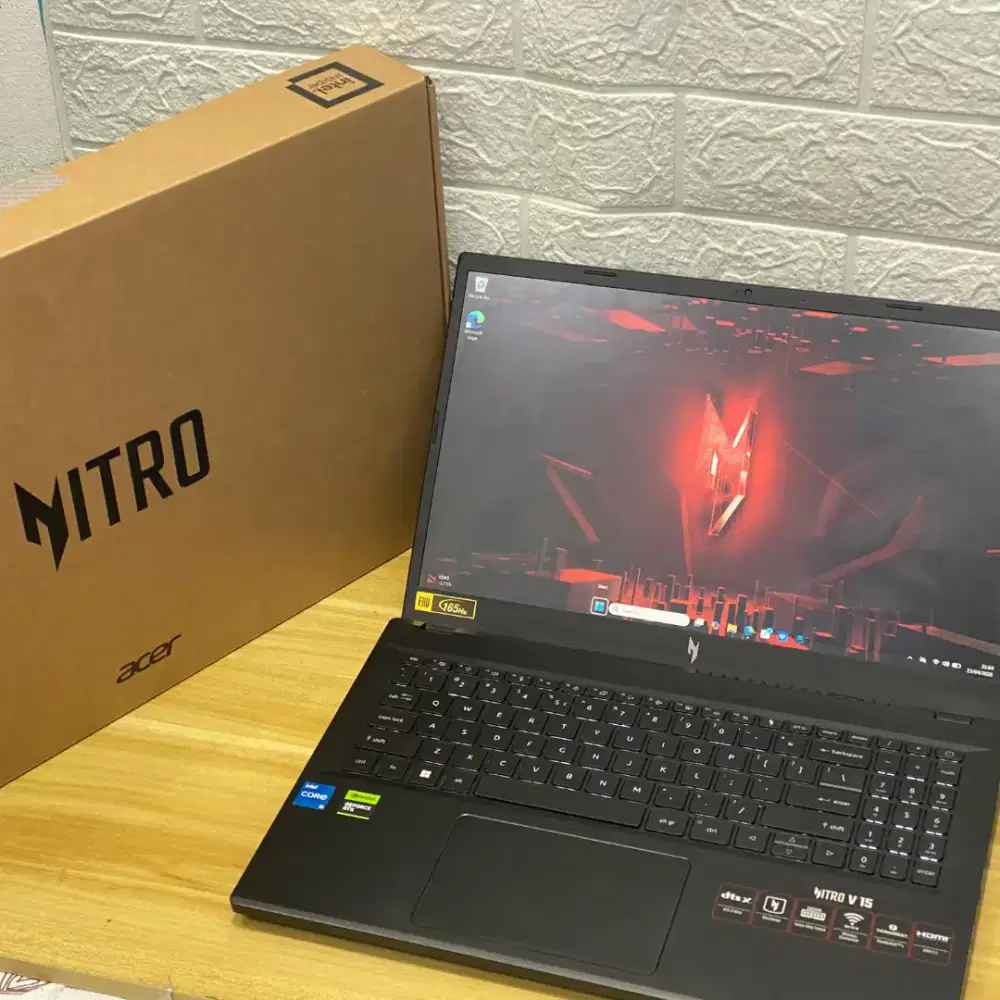 Acer Nitro V15 i5 Gen 13 VGA RTX 2050 (4GB) RAM 8/ SSD 512 GB