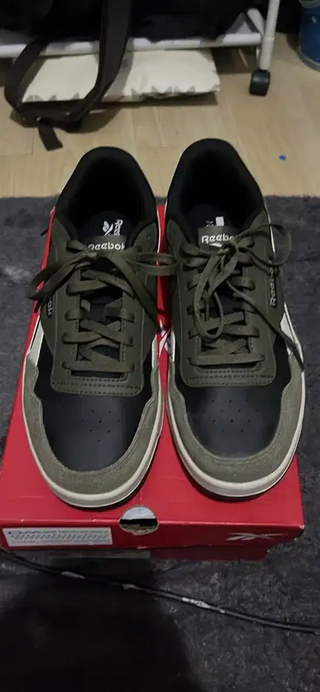 Sepatu joging life style