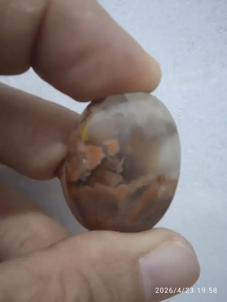 Akik gambar orang berdoa barang kolektor