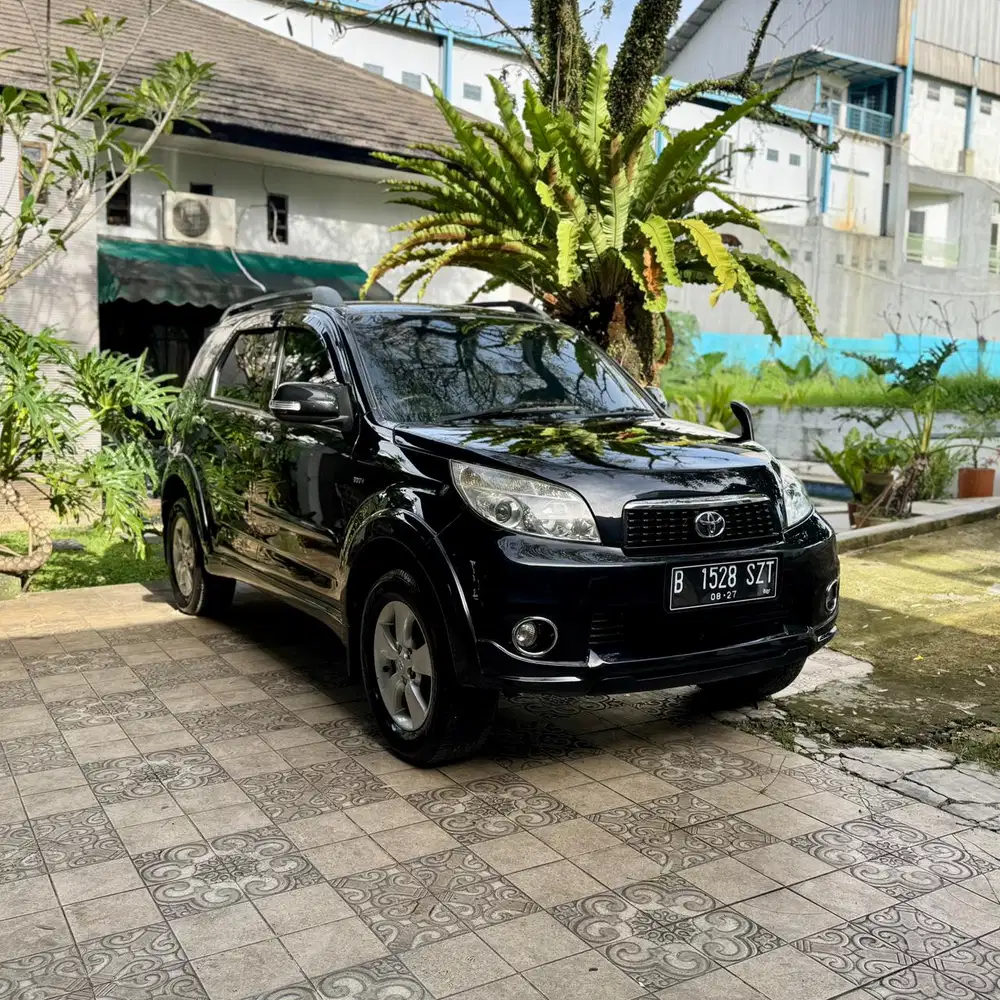Toyota Rush 1.5 G  2012 MT Low Km