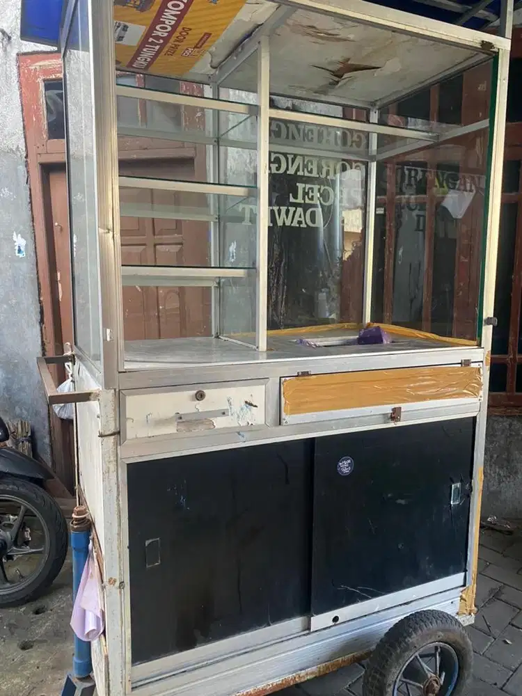 Gerobak jualan etalase dorong