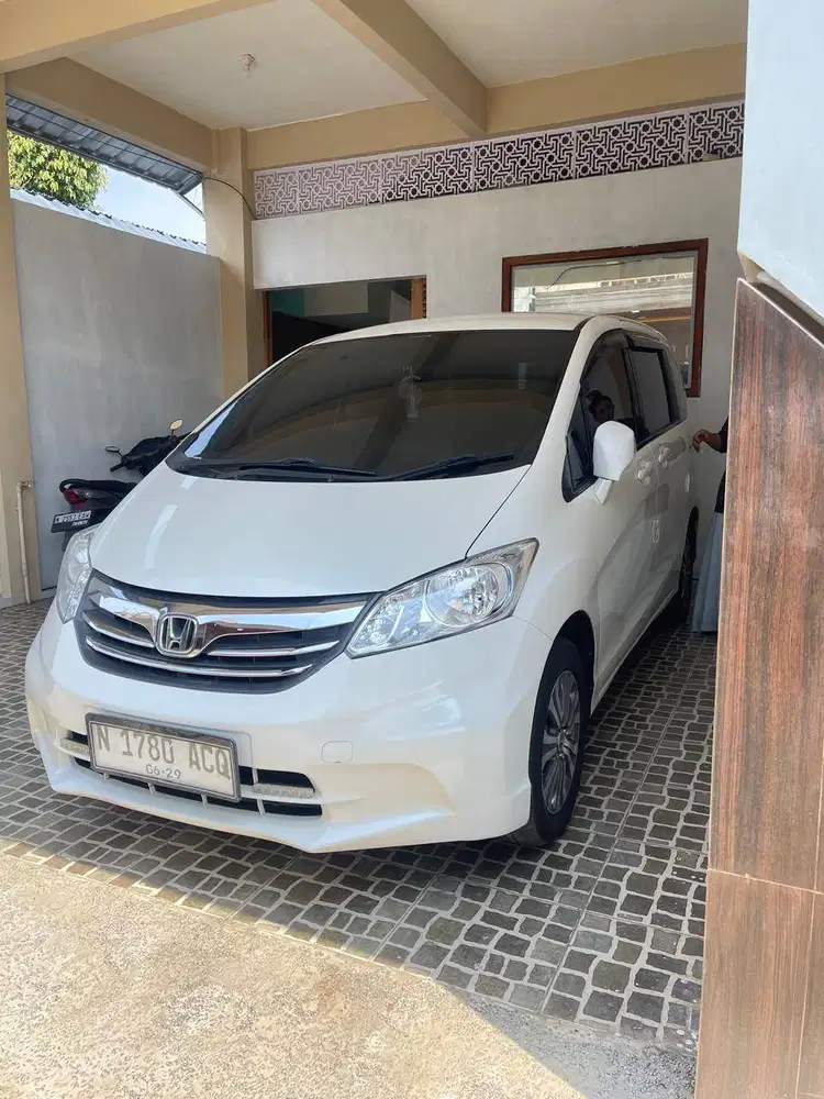Honda Frees 2012 E PSD Istimewa