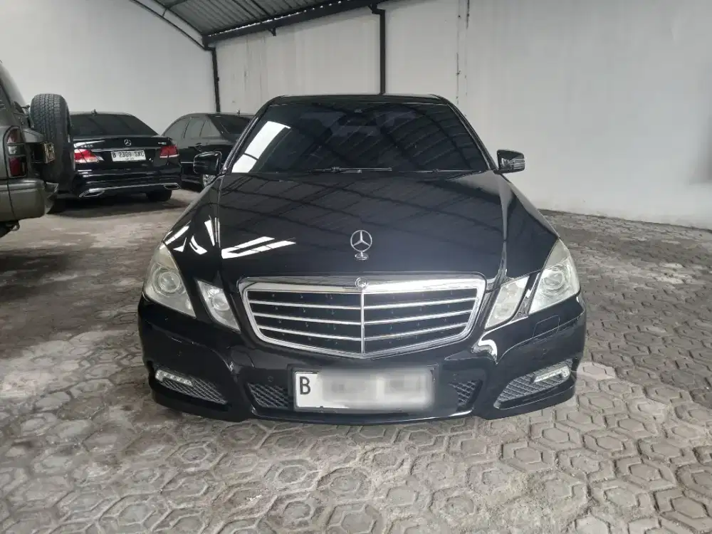 Mercedes benz e250 cgi w212 avantgarde