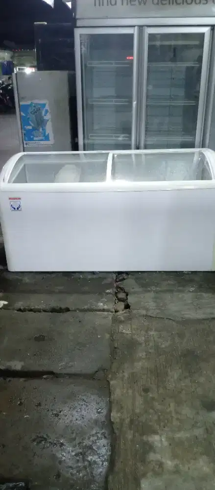 Freezer sleding 600 ltr ,Maspion