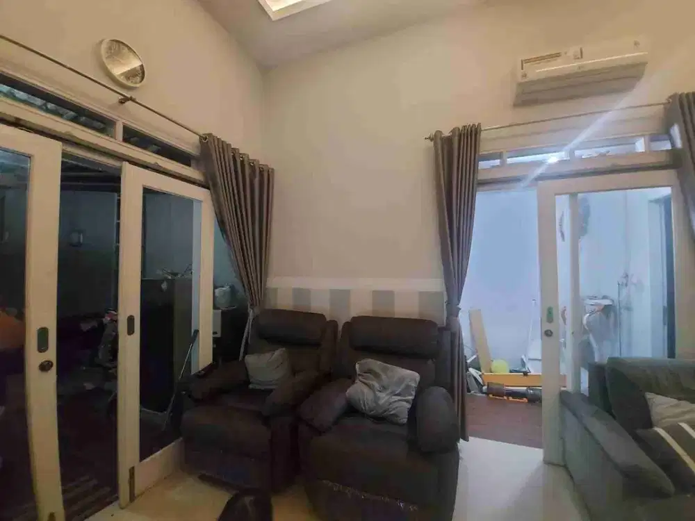 dijual rumah permata taman sari di Cisaranten arcamanik
