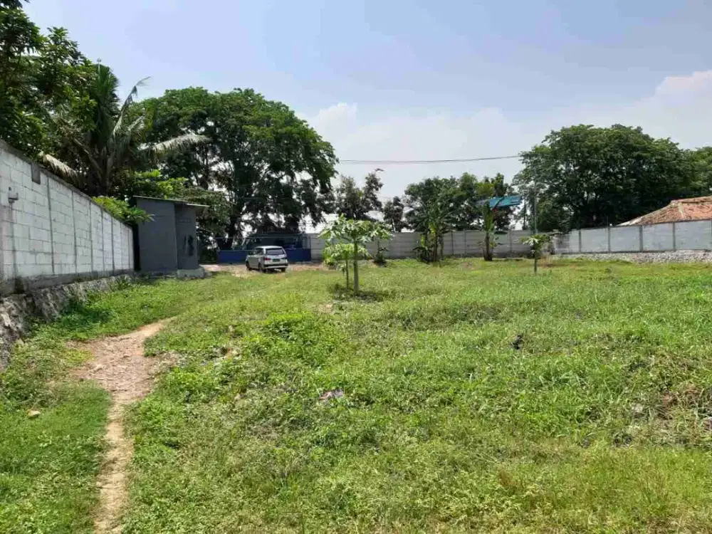 tanah siap bangun sudah pagar keliling belakang ada aliran sungai dekat bandara soeta