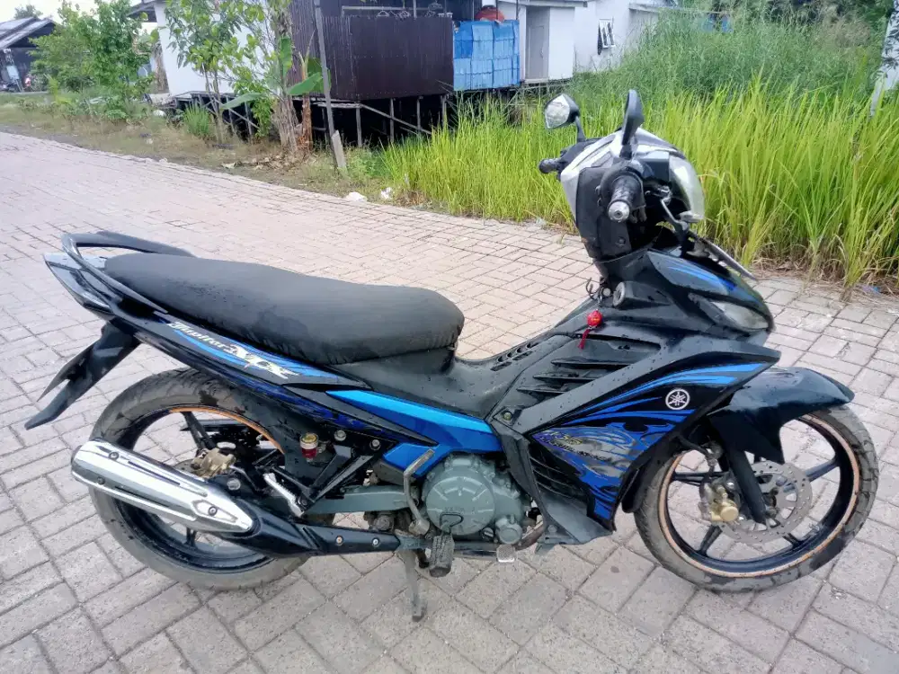 Di jual Yamaha Jupiter MX 135 tahun 2011