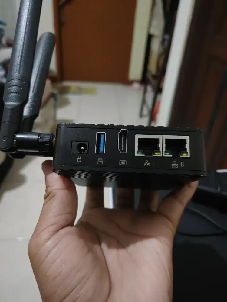 Mini PC SBC Openwrt Wifi 7 modul 4G 5G simcard