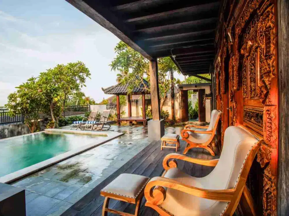 DISEWAKAN VILLA JOGLO STYLE 4 KAMAR TIDUR DENGAN OCEAN VIEW DI BLONG BIDADARI JIMBARAN SIAP HUNI