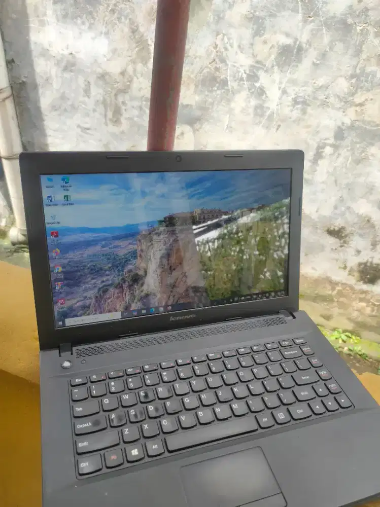 Laptop Lenovo fullset