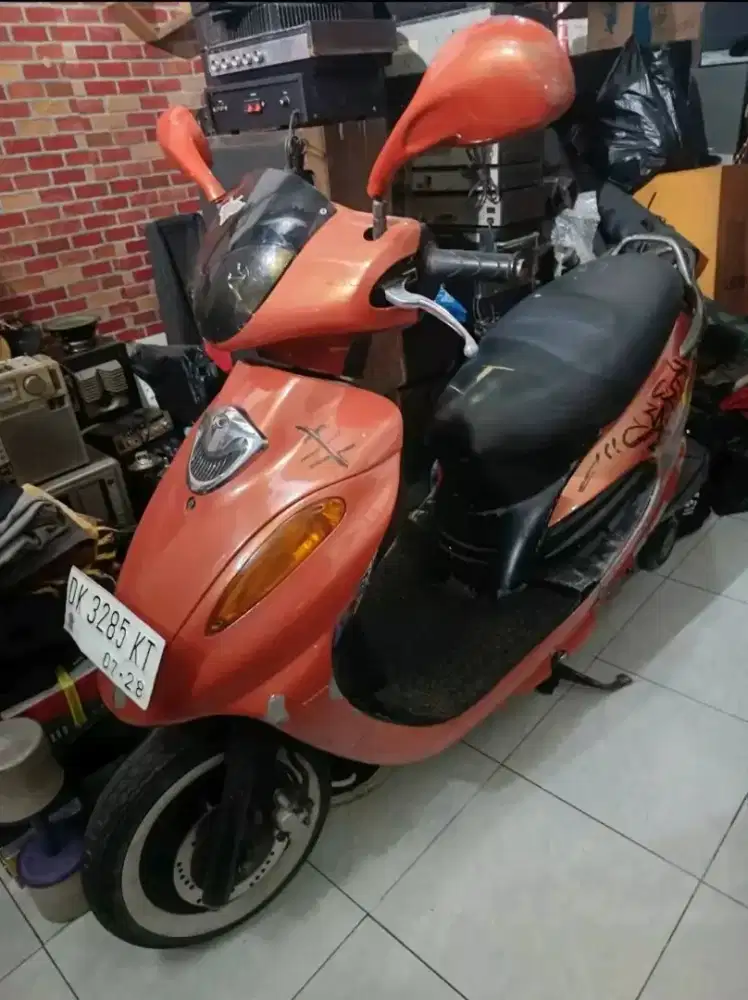 Motor Kymco Metica Tusbol 125cc