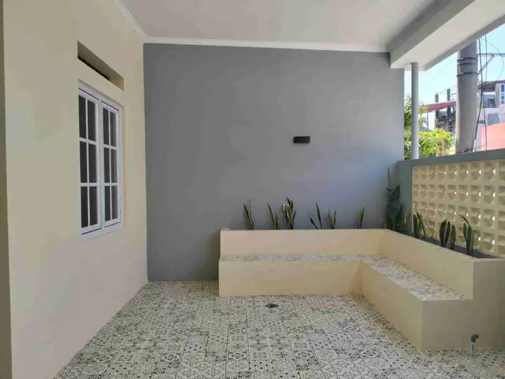 Dijual rumah bagus dan siap huni di Duta Bumi - Kota Harapan Indah 
Bekasi kota
