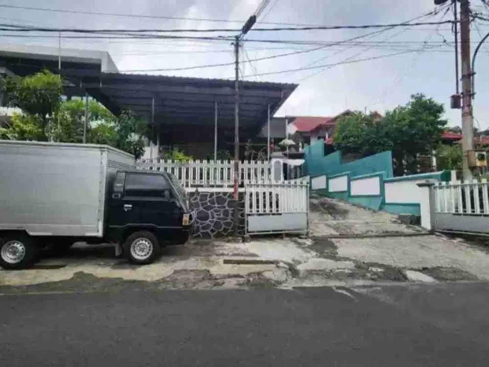 RUMAH + TANAH KAWASAN ELITE DI JL INDRAPURA LEMPONGSARI GAJAHMUNGKUR SEMARANG