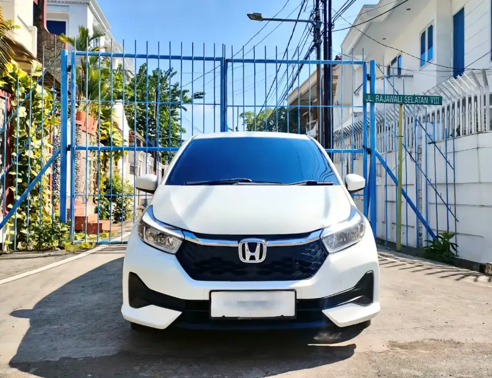 Honda Brio Satya E CVT 2023 Facelift LOW KM