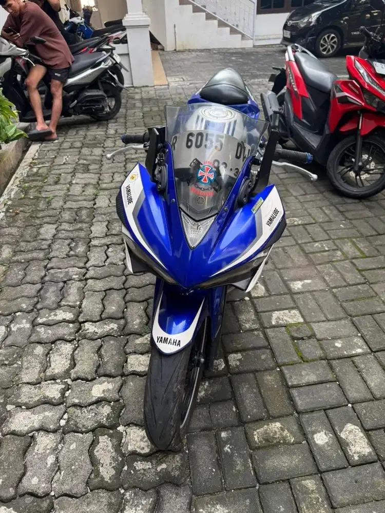 Yamaha R25 2014