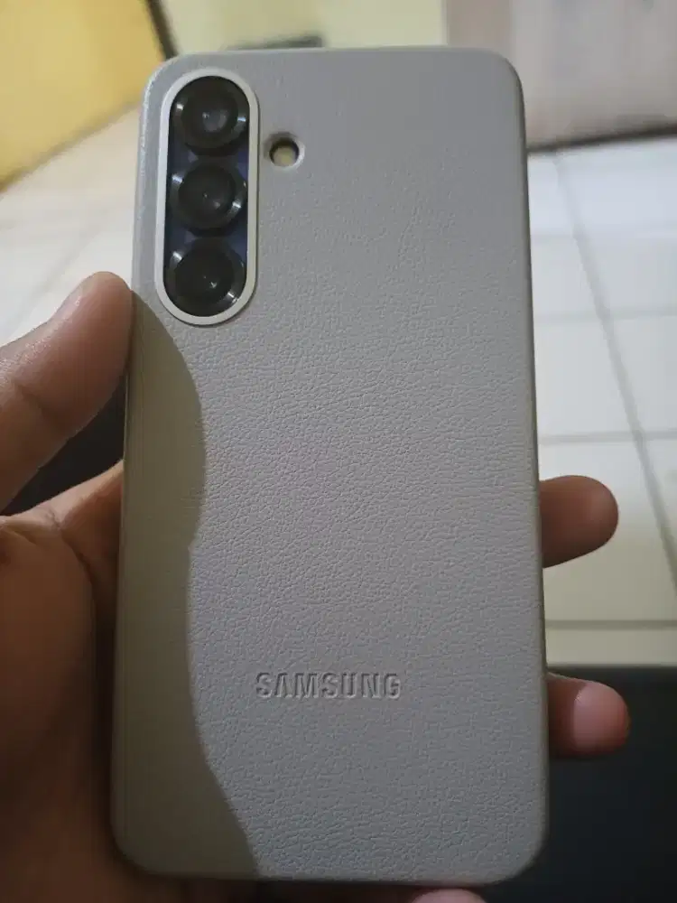 SAMSUNG S 25 RAM 12 ROM 256