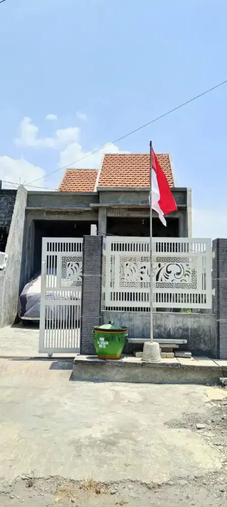 Dijual rumah murah,luas 5m×55m. Dsn.Sawahan Cerme