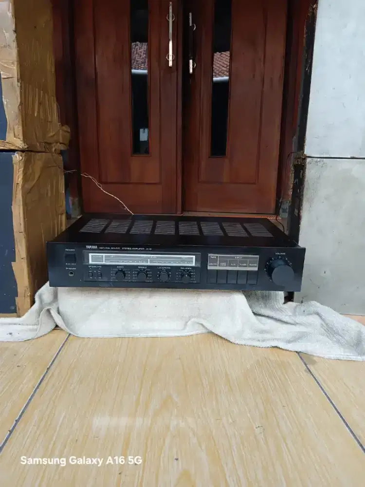 Yamaha NS Series A-15, diproduksi oleh Nippon Gakki Co., Ltd