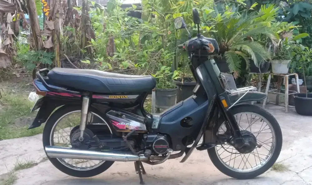 Astrea star THN 1994 plat AB Bantul