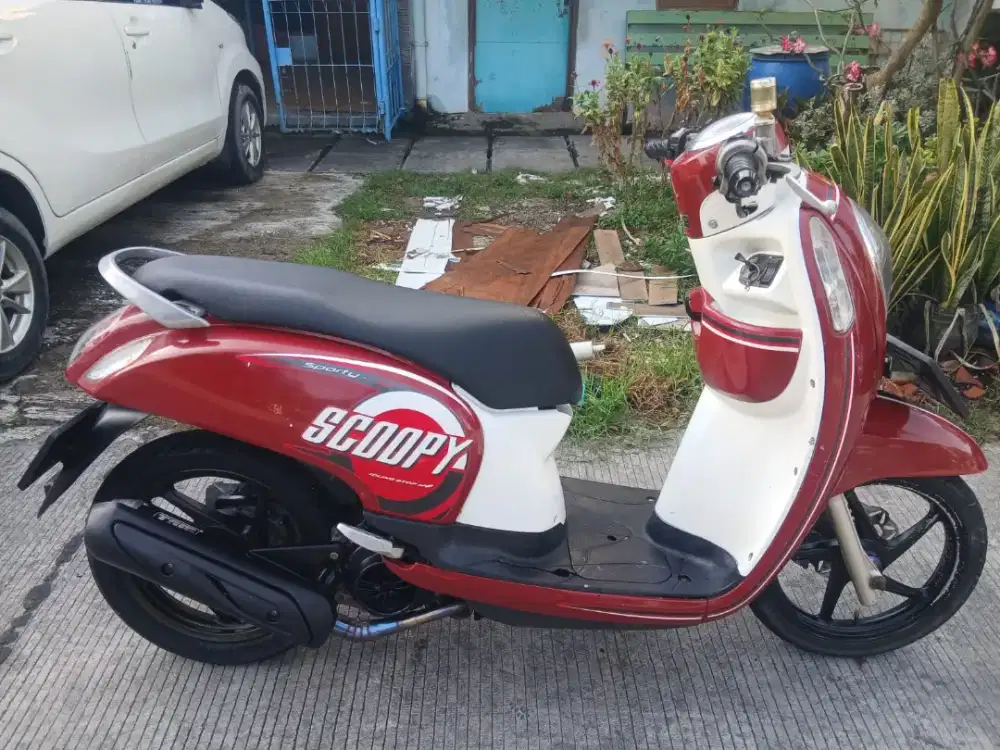 HONDA SCOOPY TH 2015 GRESS PEMAKAIAN EXS WANITA