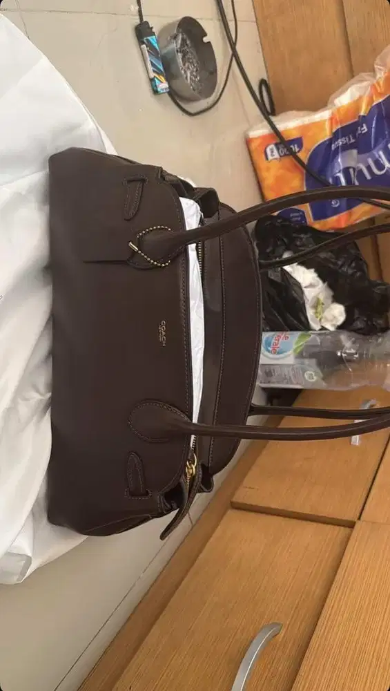 tas coach empire carryall maple