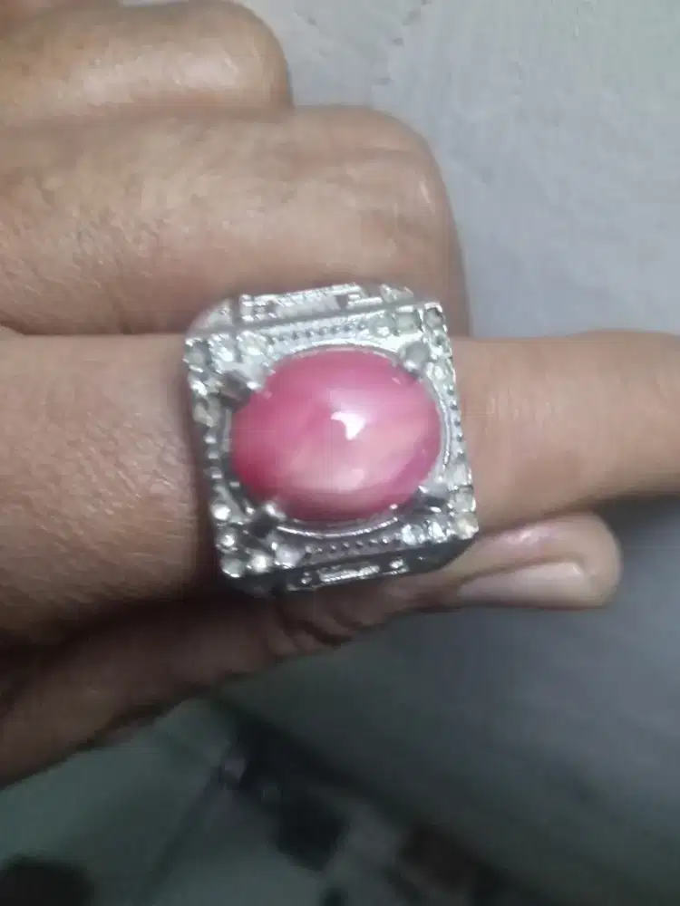 Batu kristal Ruby burma