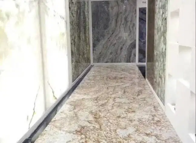 Tukang pasang granit dan kramik