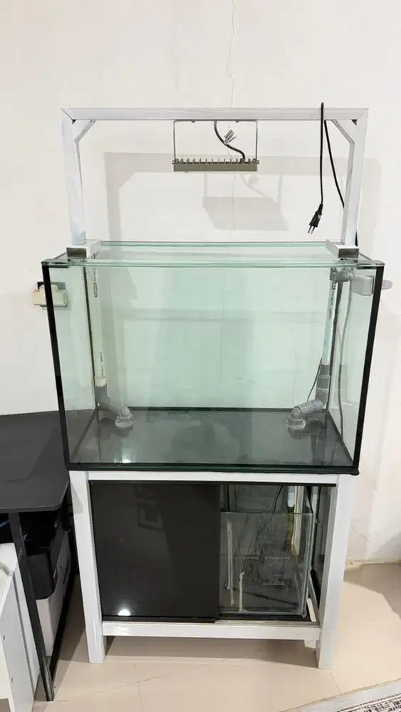 Aquarium ikan laut / tawar