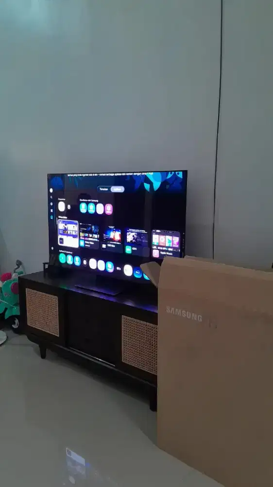 Tv samsung 75inch super premium